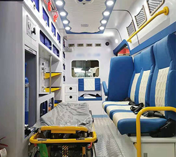 绥中县车辆内部展示