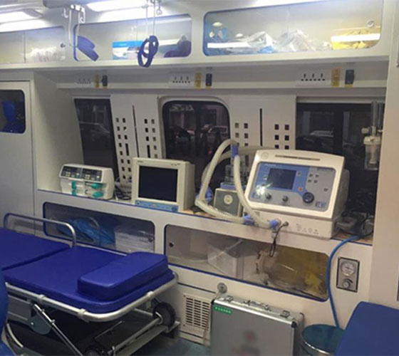 绥中县车辆内部展示