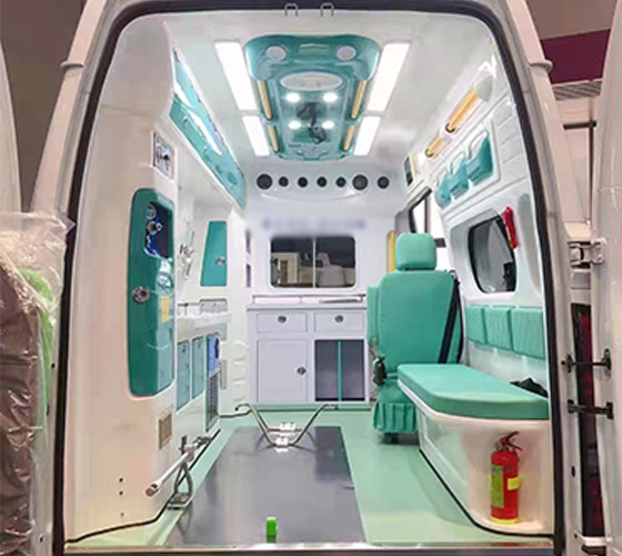 绥中县车辆内部展示